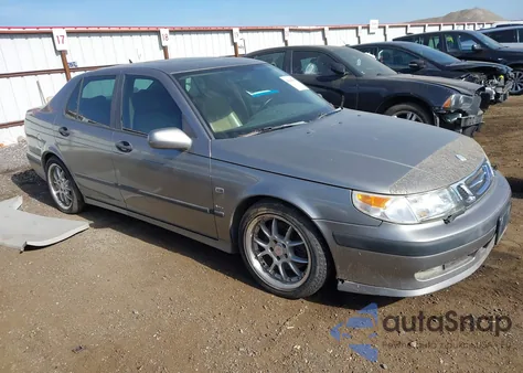 2001 Saab 9-5 Aero z USA, uszkodzony, nr VIN YS3EH48G713048885